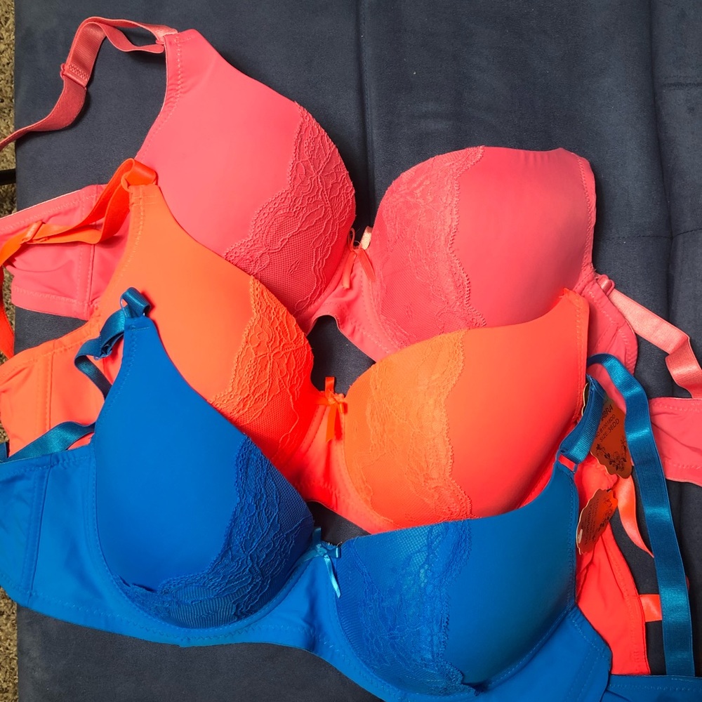 36DD Neon Bra Bundle